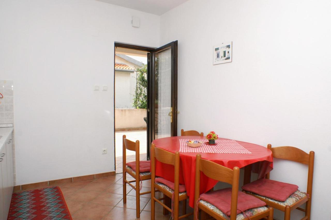 Apartment Mandre 523B Колан Екстериор снимка